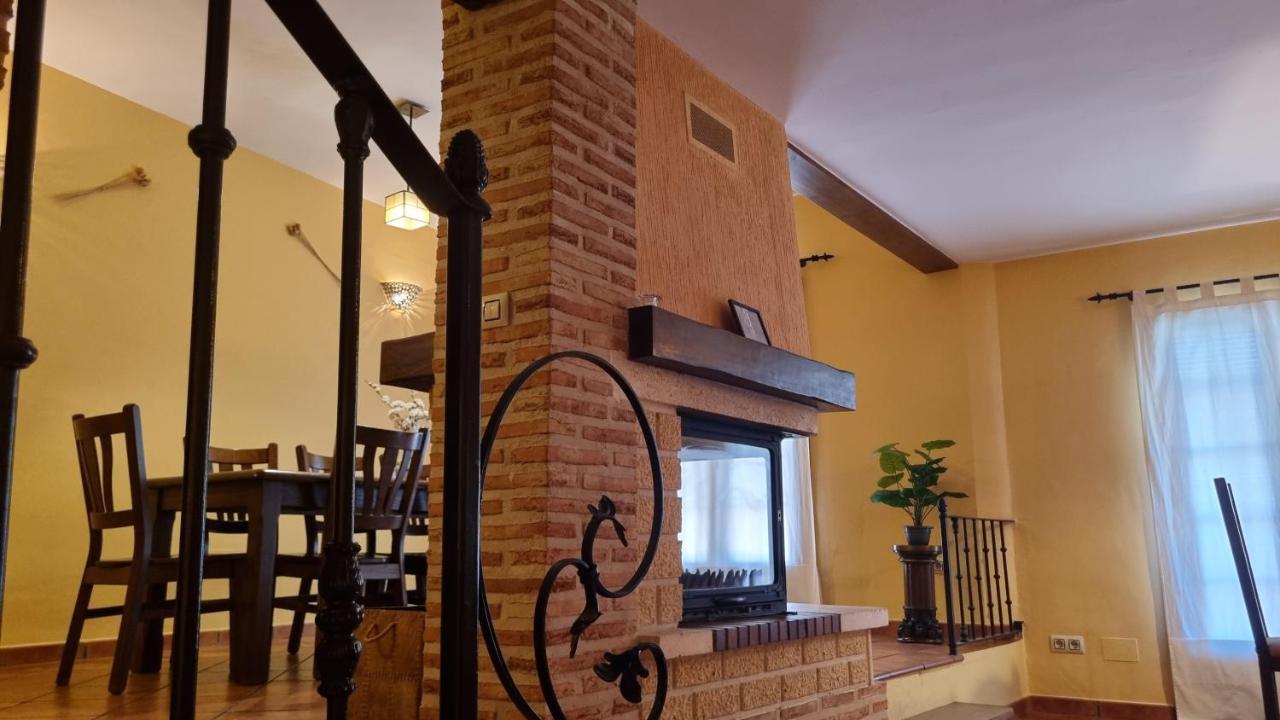Casa Rural La Posada De Santa Teresa Pastrana Exterior foto